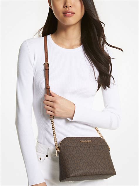 michael kors jet set travel portefeuille|Jet Set Travel Small Pebbled Leather Crossbody Bag .